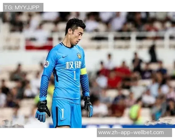 现代与权健的较量:足球战术与球队文化的深度对比分析